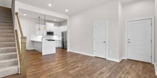 3BD/2.5BA - Derwood Townhouse Condo - Attached 1 Car Garage Gallery 8