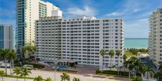 5005 Collins Ave Gallery 27