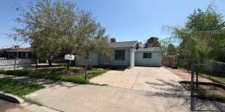 212 RED ROBIN Drive Gallery 1