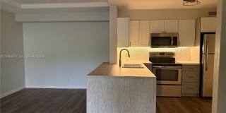 3001 N Oakland Forest Dr Gallery 1