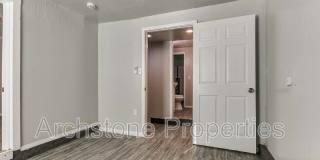 1233 North Grand Boulevard Gallery 24