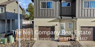 Sutherlin 3 Bedroom Townhouse! Gallery 1