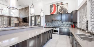 Sendero Gateway Apartment Homes Gallery 8