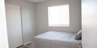 Apply Here www.realty480pm.appfolio.com/listings Gallery 35