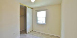 8612 WALUTES Circle Gallery 12