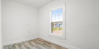 111 ARDMORE ST Gallery 13