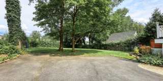 230 Pinelynn Rd Gallery 26