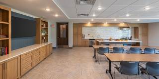 Viva Bene St. Peters - Senior Housing Gallery 8