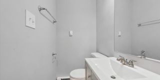 203 COMMONWEALTH Avenue Gallery 6