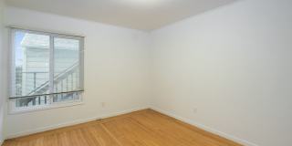 1570 Buena Vista Ave #1 - 1 bedroom | 1 bathroom Gallery 8