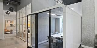 Sunset and Vine Sunset and Vine Gallery 25