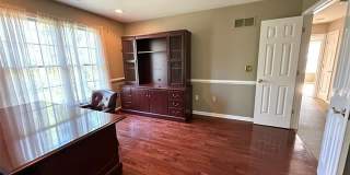 26360 FIELDSTONE Drive Gallery 12