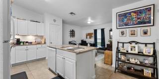 1529 NE Sunview Terrace Gallery 7
