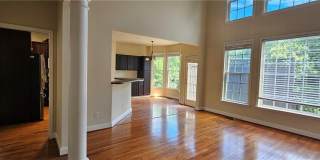 647 Maple Grove Way Gallery 7