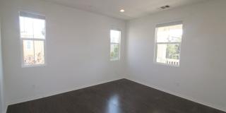 Oxnard | Riverpark Community | 3 Bedroom + 2.5 Bathroom Gallery 23