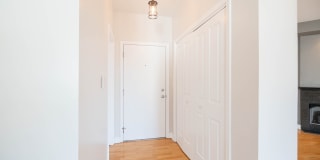 680 N GREEN Street Gallery 2