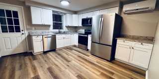 981 Yale Avenue Gallery 1