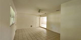 2831 NE 17 Drive Gallery 10