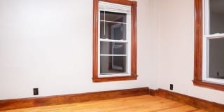 12 Payson Ave. Gallery 17