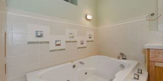 Custom Built Bainbridge Island Waterfront Home with Dock Gallery 36