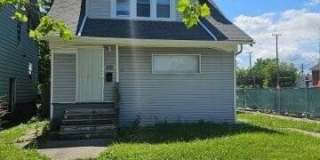 695 Algonquin Street Gallery 1