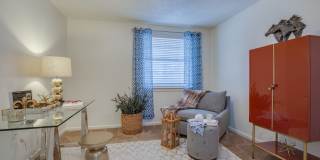 Canyon Square Gallery 8