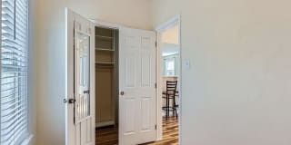 801 Campo St, Gallery 7