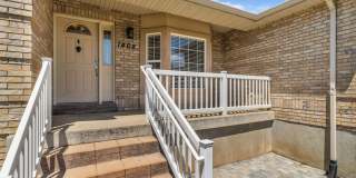 Spacious 5 Bed Kaysville Home with 3-Car Garage Gallery 59
