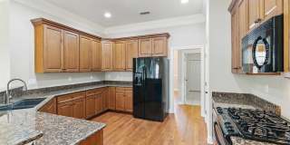 5105 FOLIAGE Way Gallery 3