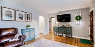 COMING SOON - Adorable Home in Lenexa Gallery 6