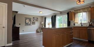 2 bedroom Maple Valley Home Gallery 7