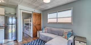 PERFECT ONE BEDROOM OFF-SEASON RENTAL AVAILABLE AFTER LABOR DAY Gallery 4