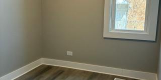 1542 Victoria Avenue Gallery 10