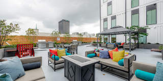 Vera on Broad Gallery 23