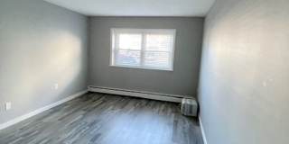 Fully Renovated Modern Apartments Gallery 21