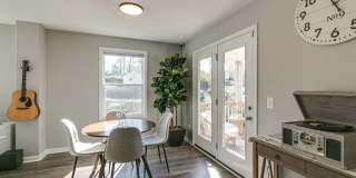 924 East Happy Hollow Drive Gallery 15
