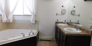 Spacious Home in Fruita w/Office Gallery 11