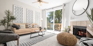 Bella Vista Gallery 12