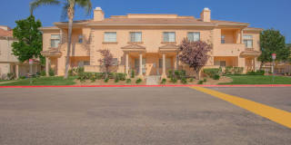 Colony Townhomes Gallery 34