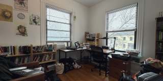 16 Davis Ave Gallery 15