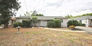 1211 S 10th Avenue Gallery 1