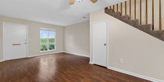 Large spacious 2 Bedroom in UTC Gallery 12