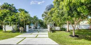2601 NE 11th Ct Gallery 1
