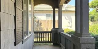 Available Now! Spacious home located in North Merced Gallery 5