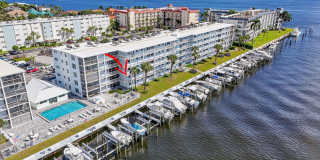 104 Paradise Harbour Boulevard unit: 203 Gallery 1