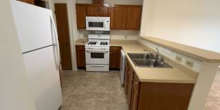 211 Wilder Court Gallery 1