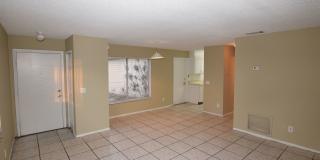 2 Bedroom 2 Bath Duplex For Rent at 3115 Split Willow Drive Orlando, FL 32808 2 Bedroom 2 Bath Duplex For Rent at 3115 Split Willow Drive Orlando, FL 32808 Gallery 4