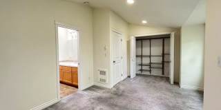 Great town house for rent Gallery 18