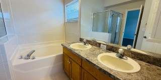 Beautiful 4-Bedroom Home for Rent! Gallery 25