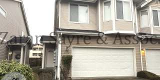 178- Great 3 Bedroom Townhouse Condo in Milton! Gallery 1